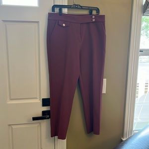 Veronica Beard ankle length pants; size 8